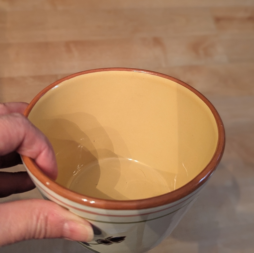 Crate & Barrel Provence bowl - Picture 5 of 6